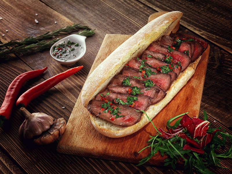 sandwich à la viande, charcuterie