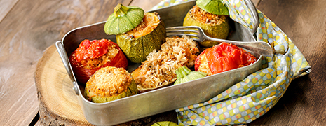 Photo d'un plat de Poivrons et tomates farcies'