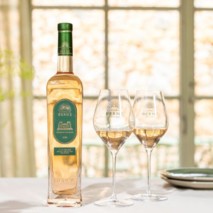 Service Rosé Château de Berne
