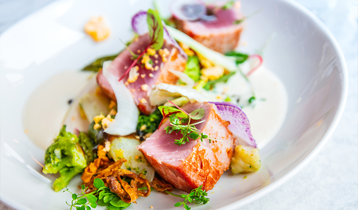 Dégustation et accord du Champagne Carte Jaune