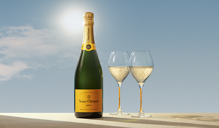 Champagne Carte Jaune par la maison Veuve Clicquot